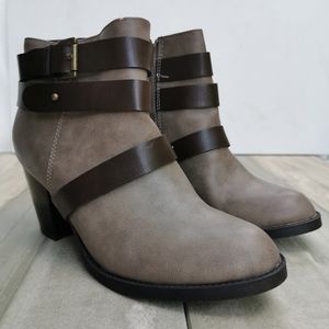 NWOT Rampage Vinci Ankle Boots